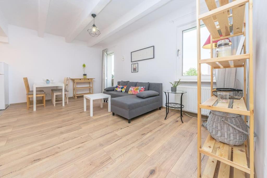 Hello Apartments Brzezno Dworska グダニスク エクステリア 写真