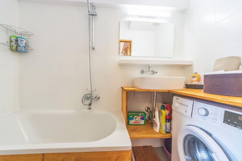 Hello Apartments Brzezno Dworska グダニスク エクステリア 写真